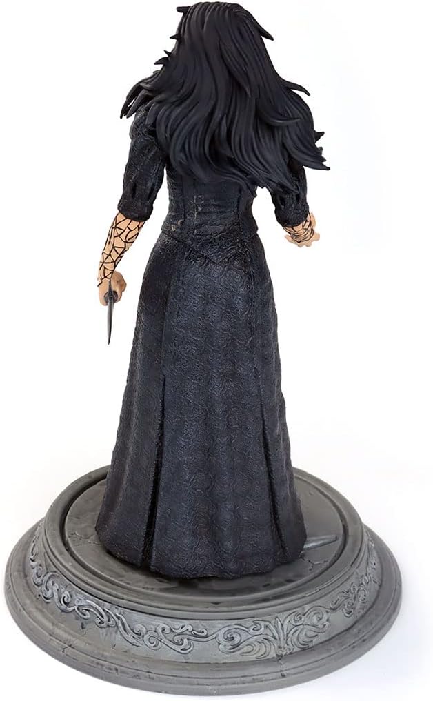 Netflix The Witcher: Figurine Yennefer 9" 