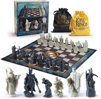 Battle for Middle-Earth Chess Set