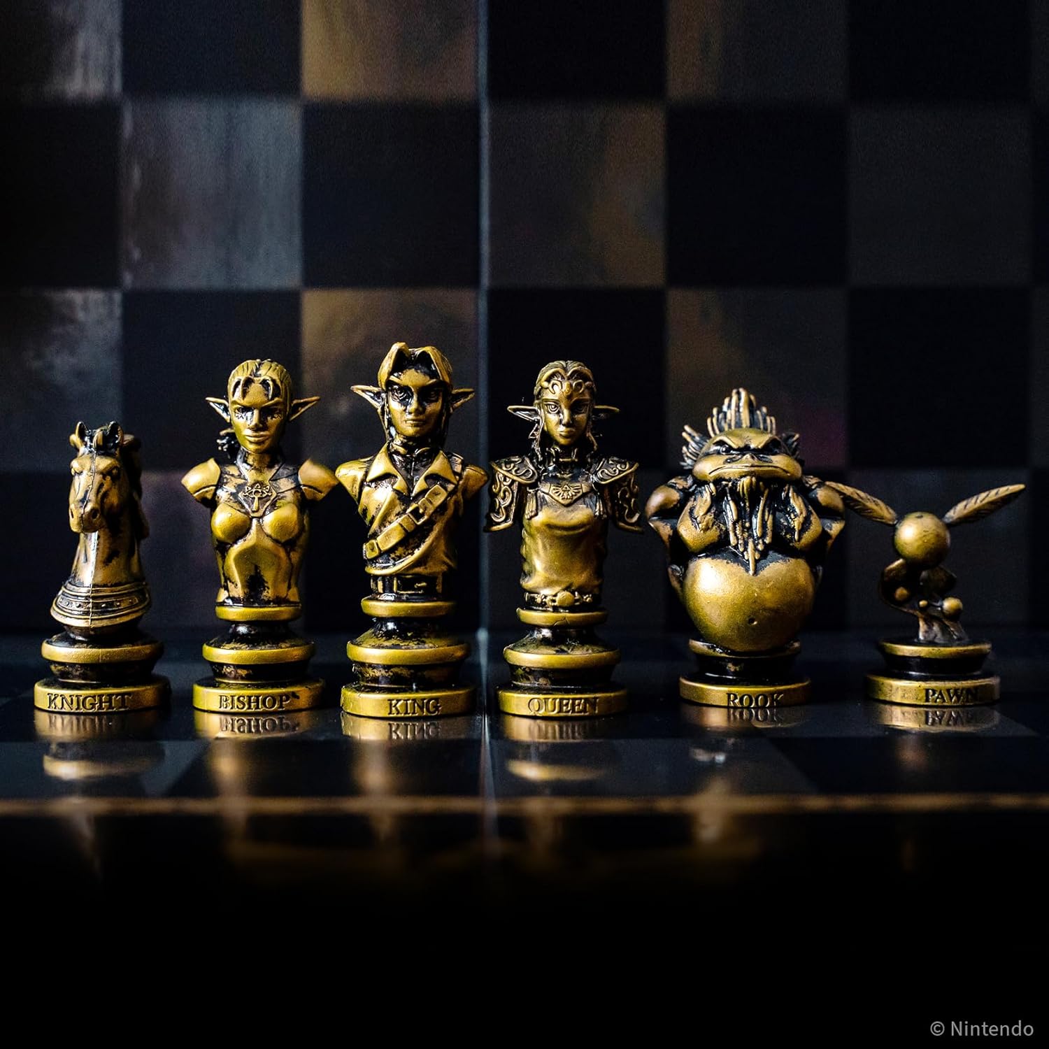 The Legend of Zelda Chess Set (EN)